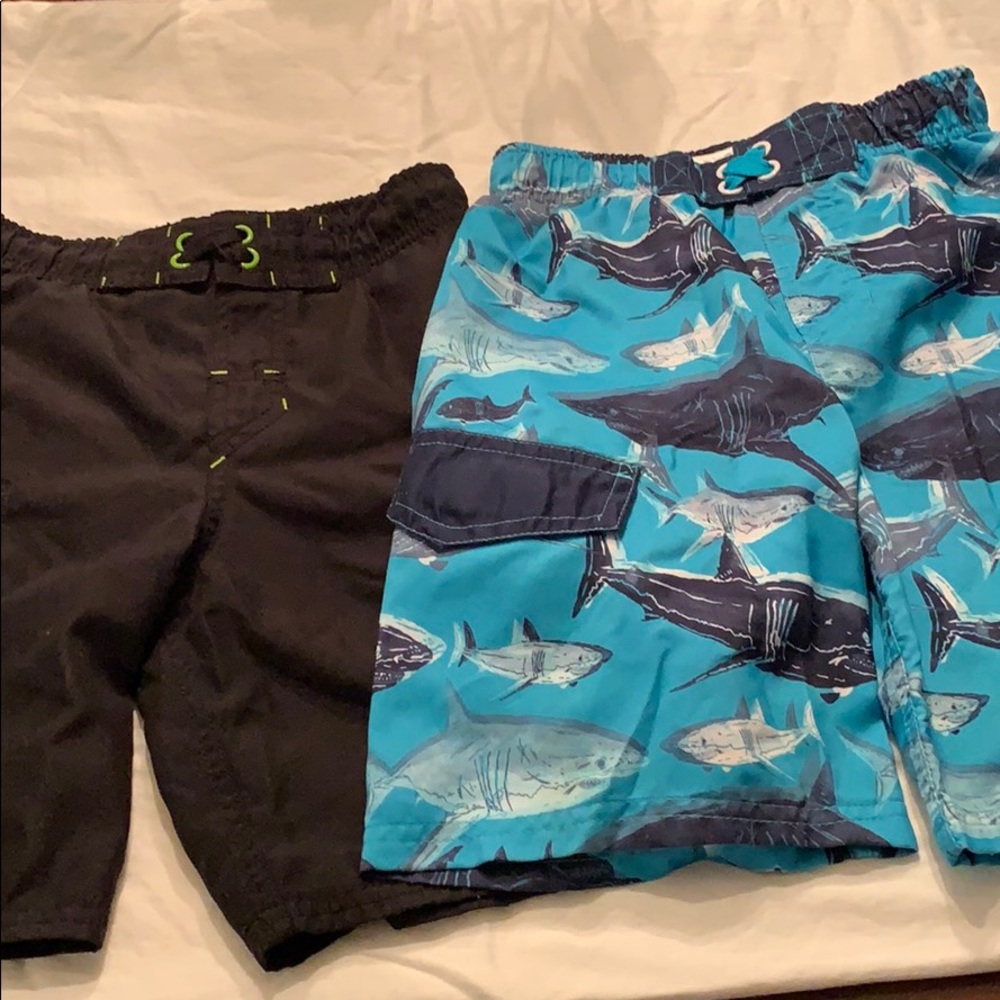 Cherokee boys swim trunks (s)